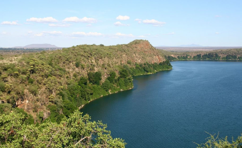 Lake Challa Day Trips